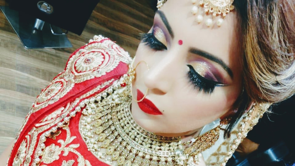 Exclusive Unisex Salon