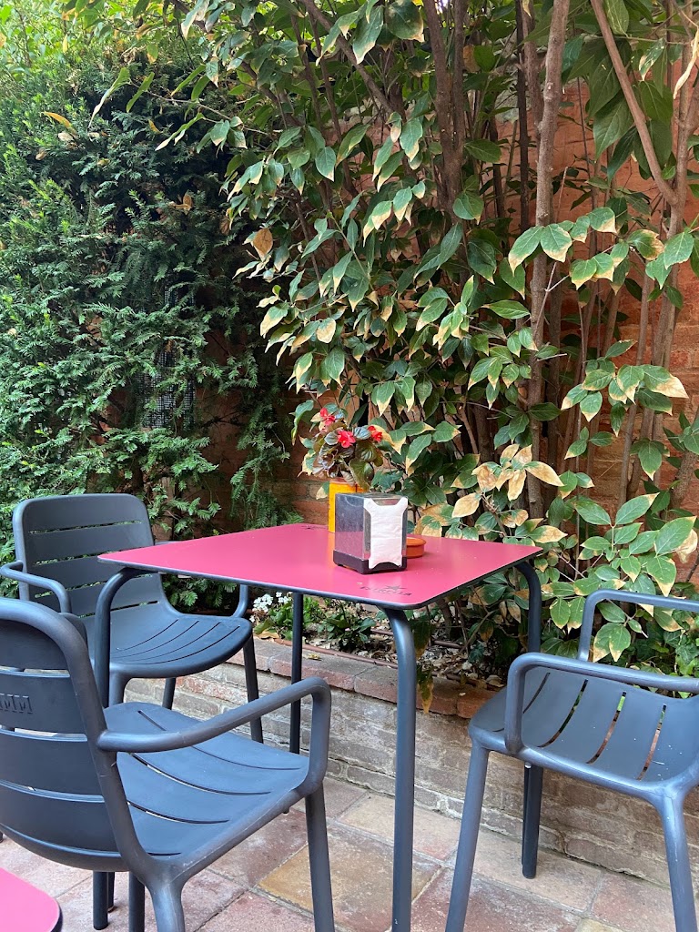 Restaurant Antiga Granja Carbonell — Ambiente