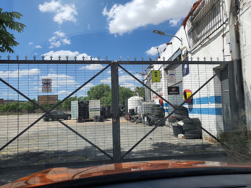 INSTALACION NEUMATICOS — Todas