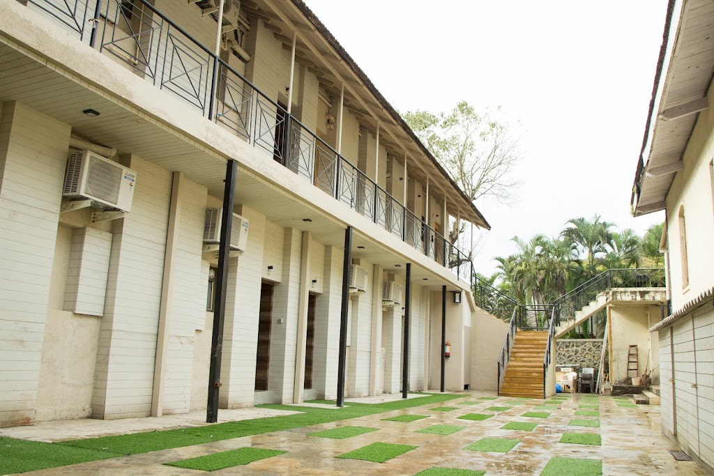 Hotel Girija