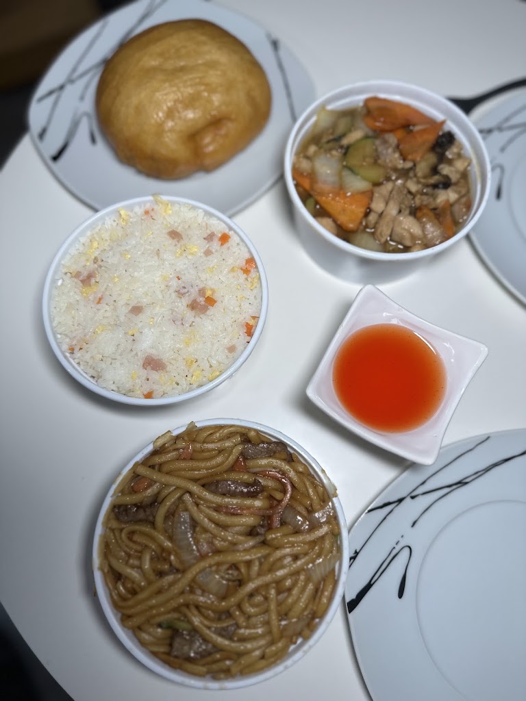 Restaurant Chno Xin Fa — Comida y bebida