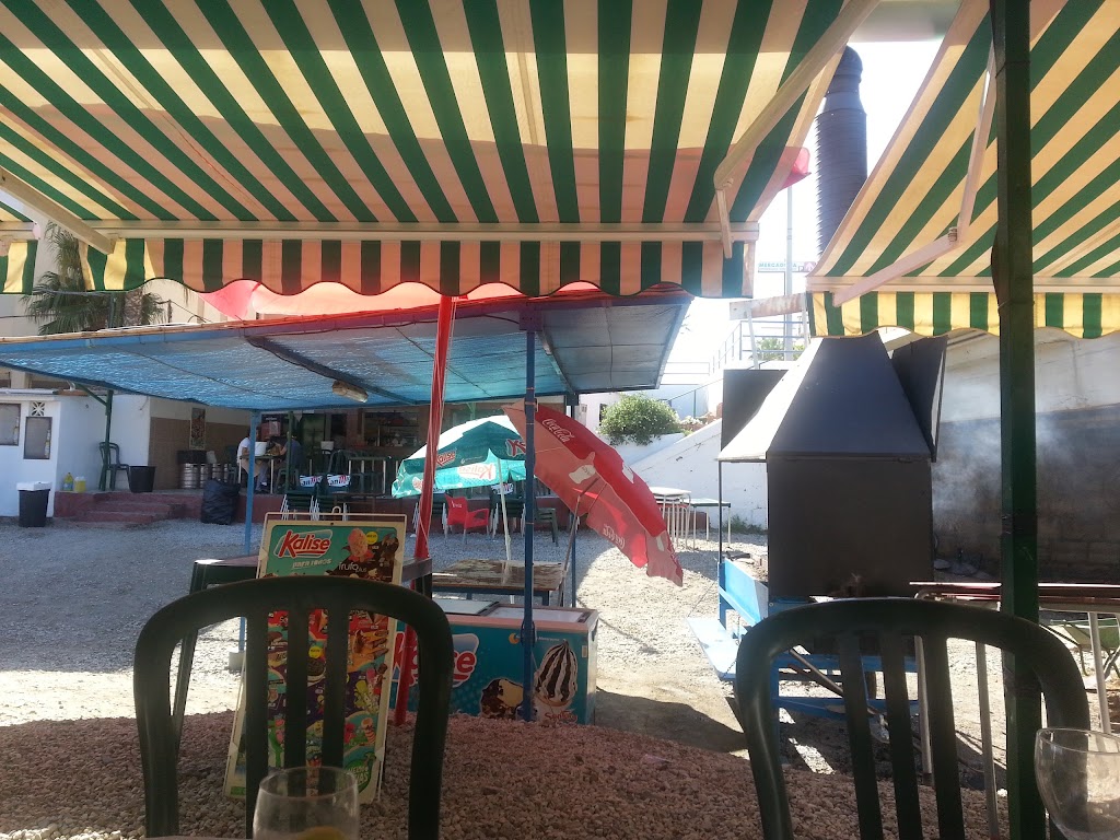 Bar El Puente. Rio Seco — Ambiente