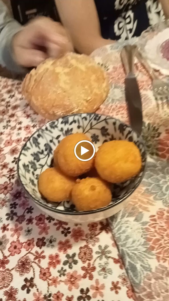 La Jaula de los Tres Grillos — Videos