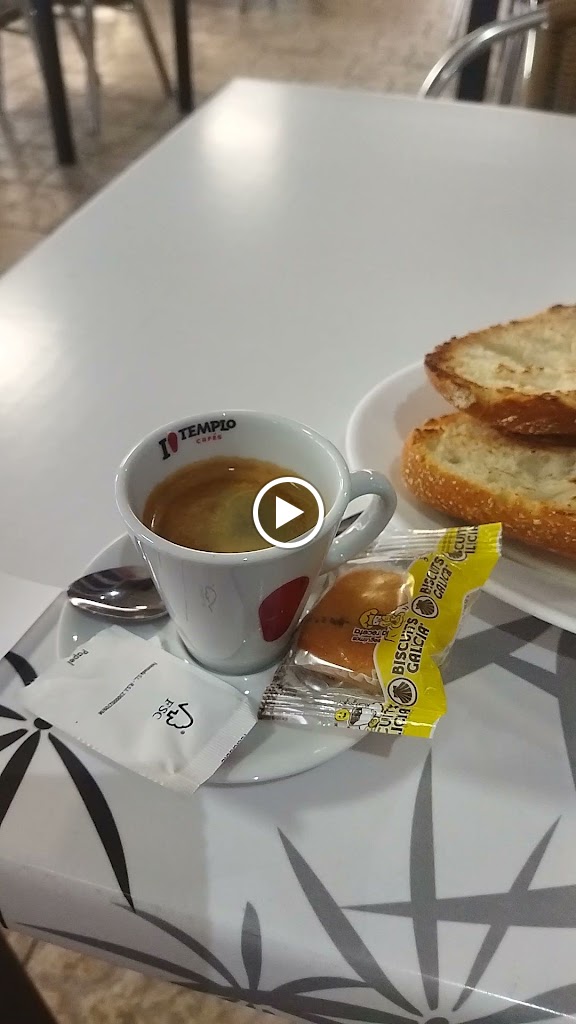 Restaurante El Rincon de Linares — Videos