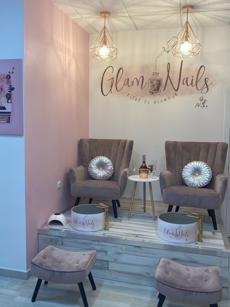 Glam Nails By Diva