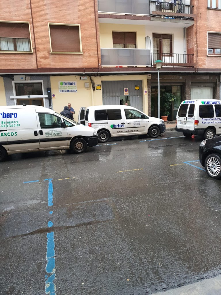 ITURBERO 2000, S.L.: INSTALACIONES INTEGRALES DE FONTANERIA Y CALEFACCION