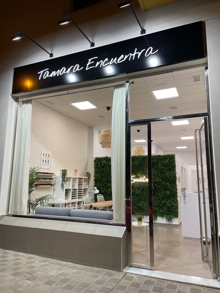 Tamara Encuentra Centro de belleza y Formacion — Exterior