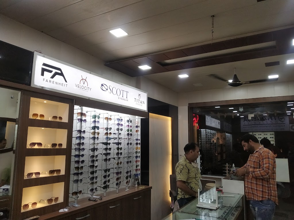 Display case