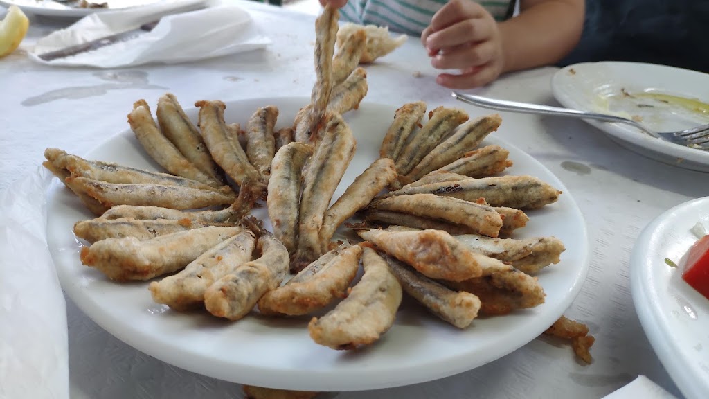 Bar El Puente. Rio Seco — Comida y bebida