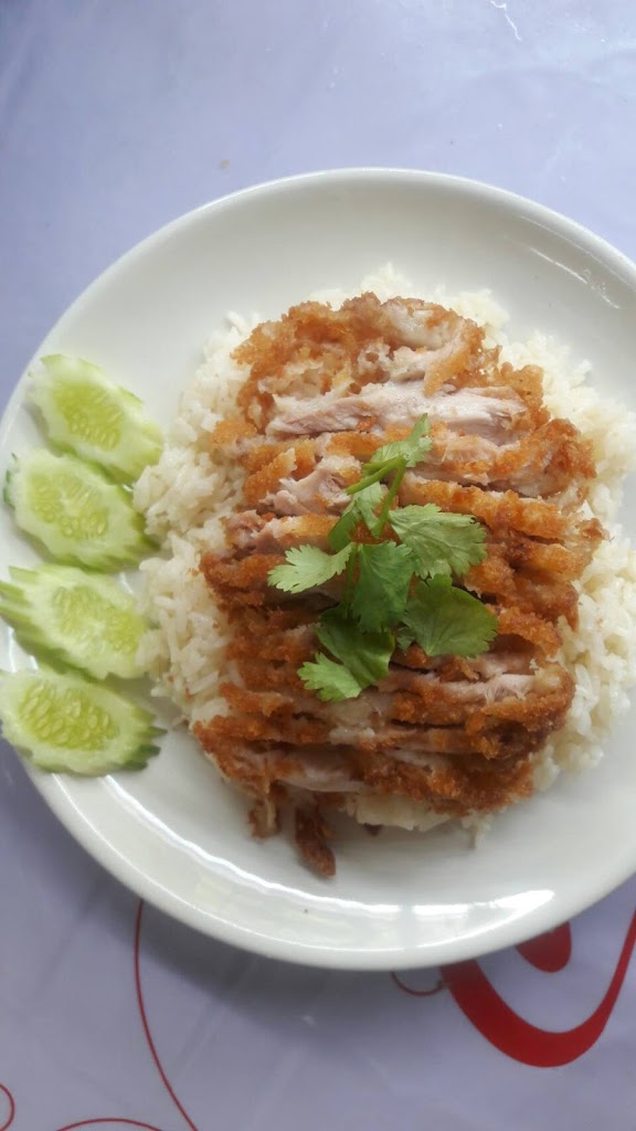 Hong Kong Chicken Rice ข้าวมันไก่ฮ่องเต้ ต้นตำรับสูตรน้ำจิ้มมหัศจรรย์ の写真