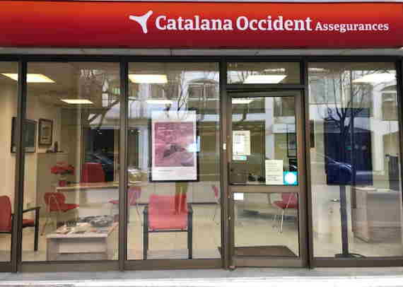 Occident - Agencia d'assegurances — Exterior