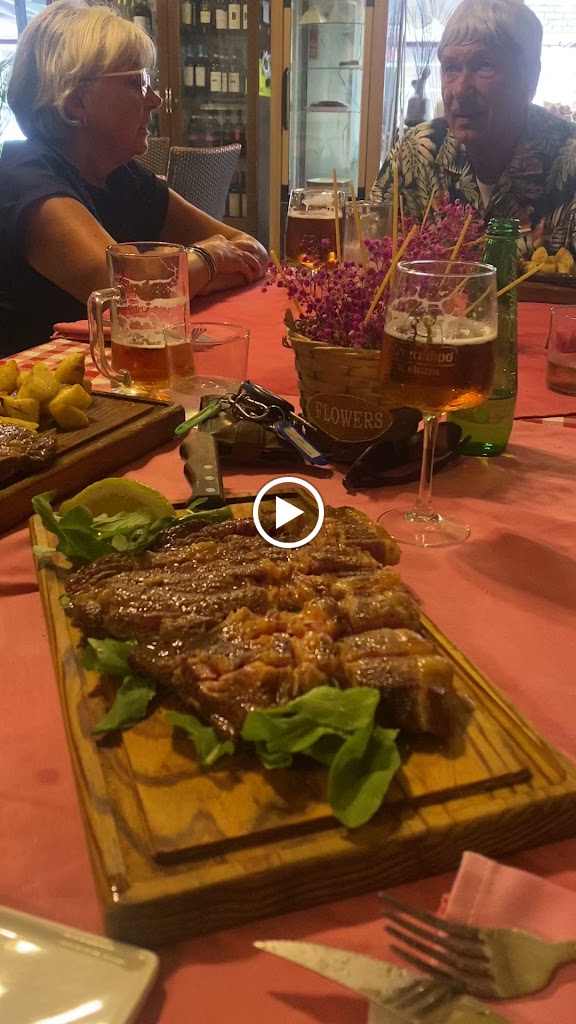 Restaurante Pomodoro Y Basilico — Videos