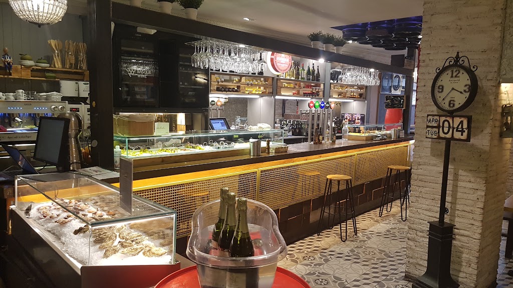Waska! Barra-Restaurante — Ambiente