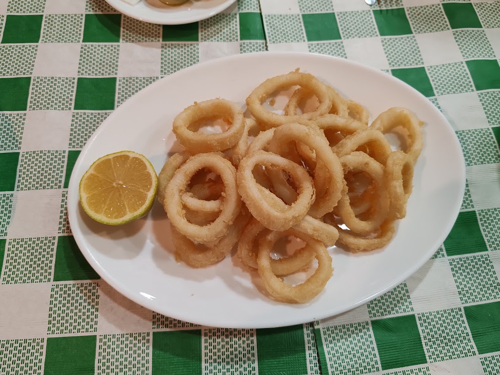 Bar Las Mellizas — Comida y bebida