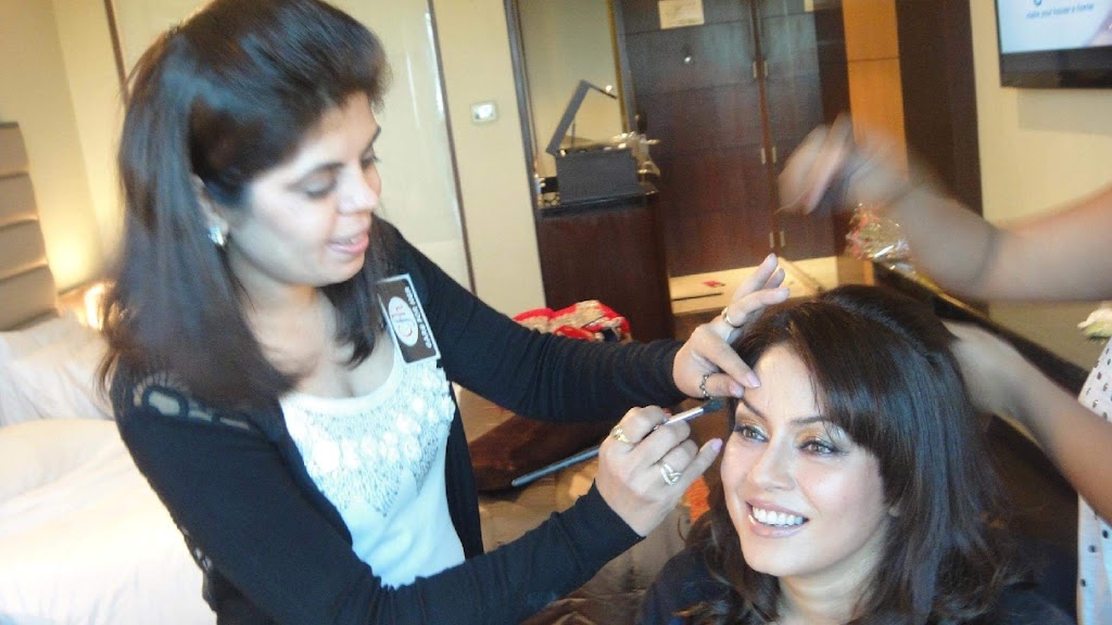 Cfh Unisex Salon Matrix Sii Eph Ec Yuuniisaiks Sailon Maittriks