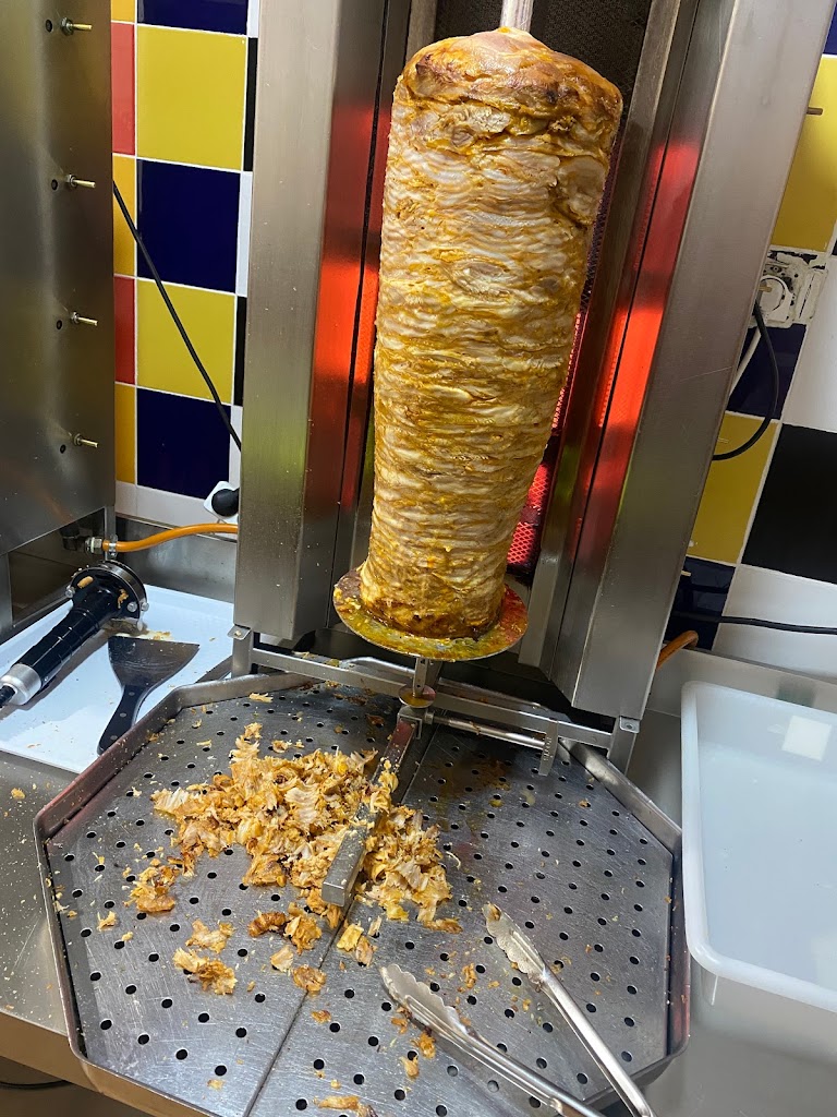 Ecija doner kebab — Comida y bebida