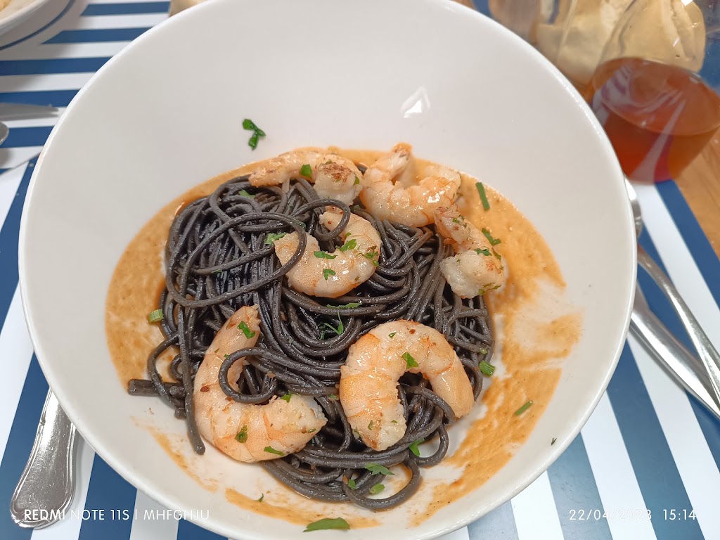 Restaurante Trattoria La Casetta — Comida y bebida
