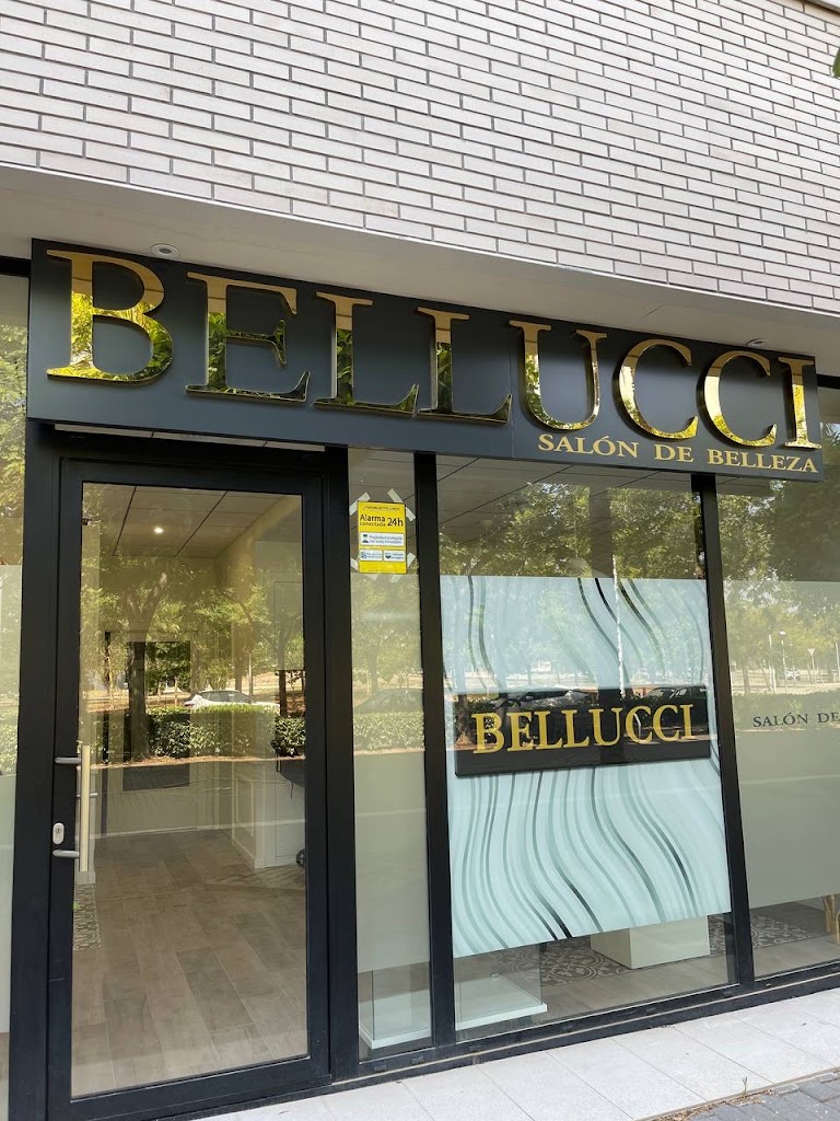 Bellucci - Salon de belleza en Salou. — Exterior