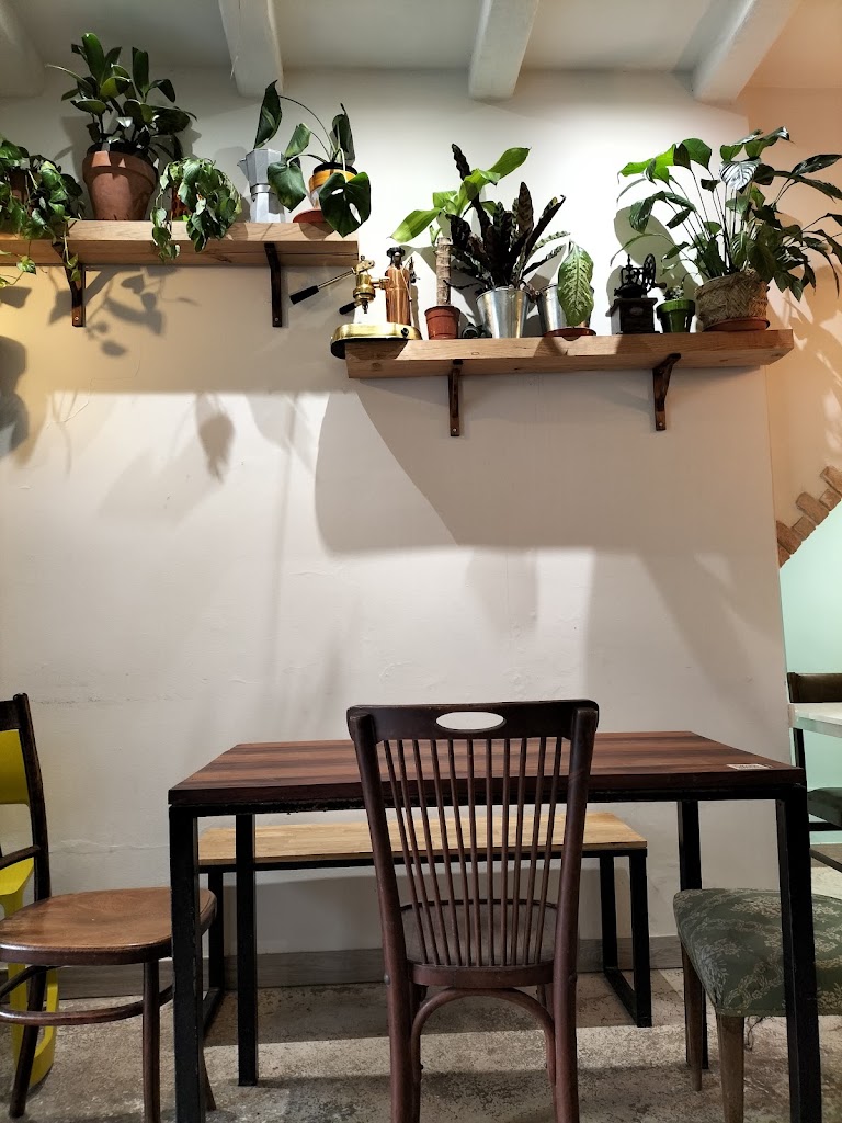 La Trastienda Cafe — Ambiente