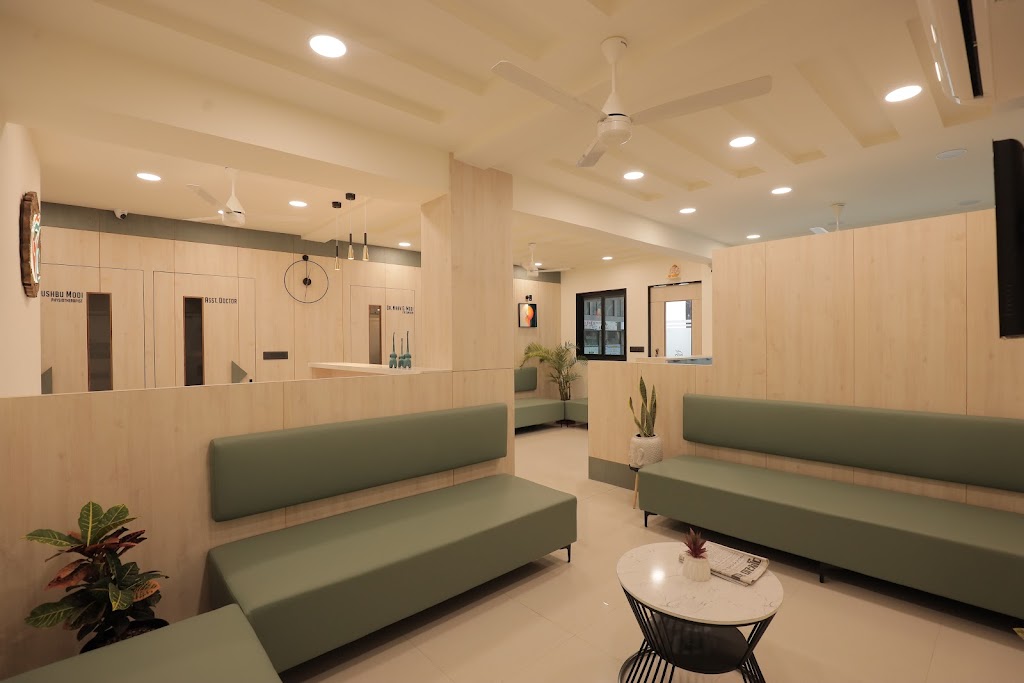 Modi Eye Physio Hospital Kamrej