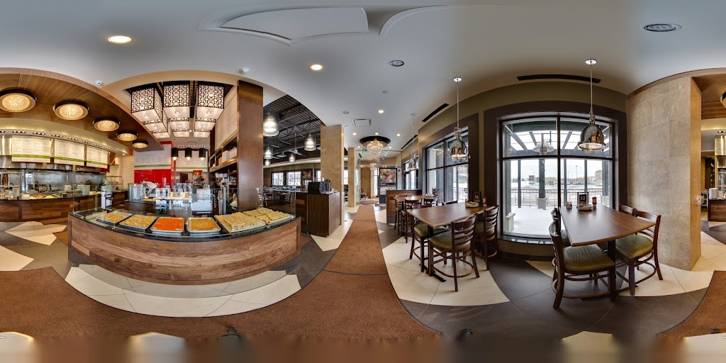 Paramount Middle Eastern Kitchen in Milton