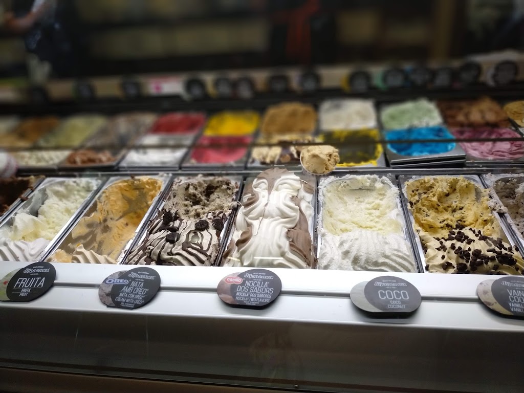 Gelateria Magda — Comida y bebida