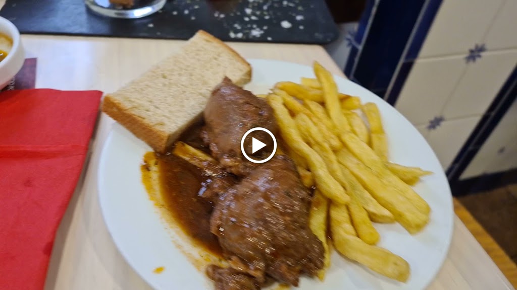 Restaurante La Bodeguiya — Videos