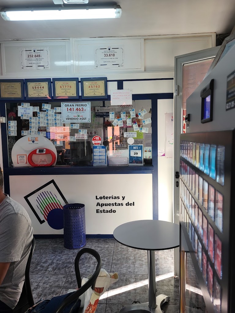 Bar Bollullo - Loterias — Ambiente