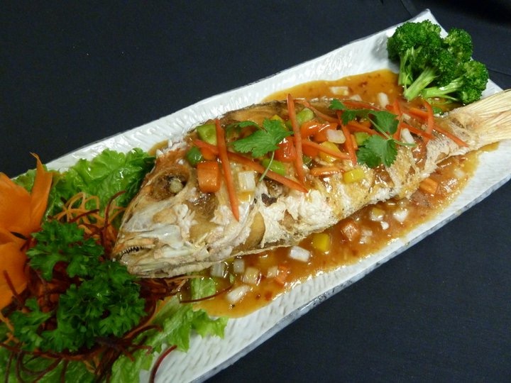 L'thai Organic Cuisine & Wine Bar (Tucker)