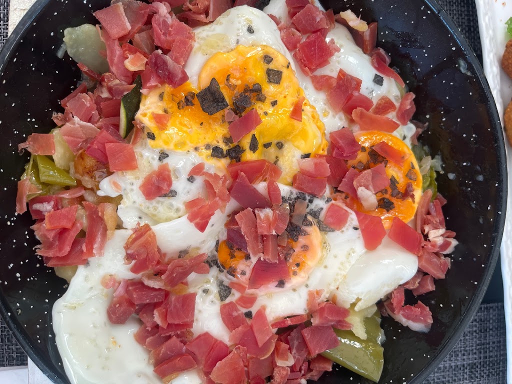 Meson El Granero — Huevos estrellados