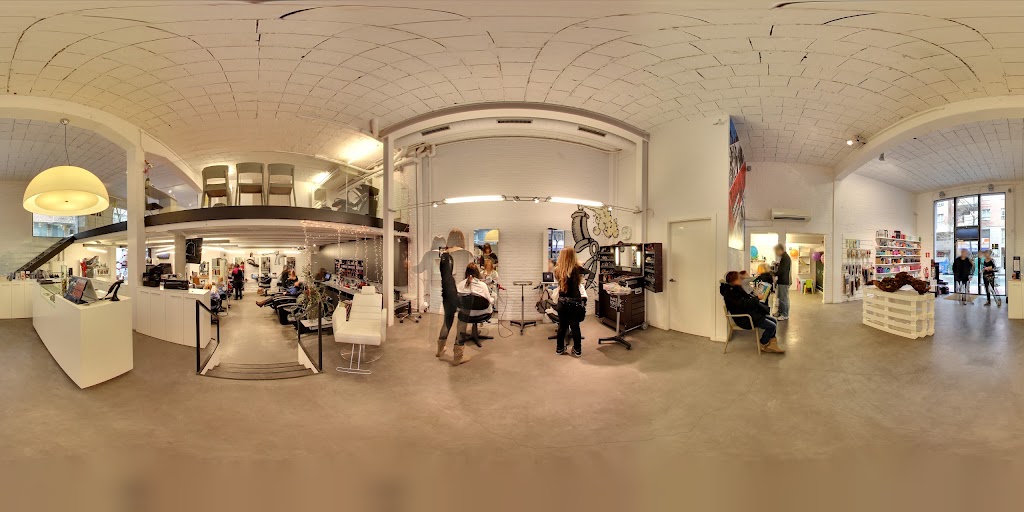 Frame Hair Club Vic — Street View y 360deg