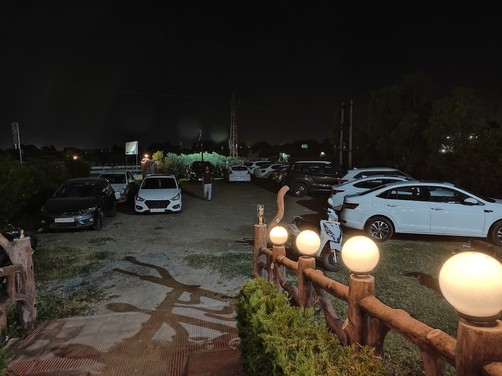 B M Hotel Restaurant Bhilwara
