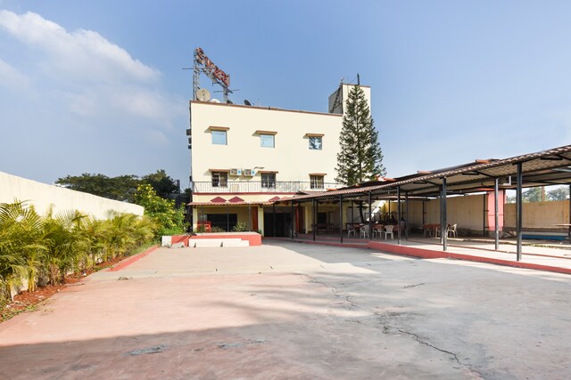 Flagship Hotel Swaraj Bar And Resto Lodging