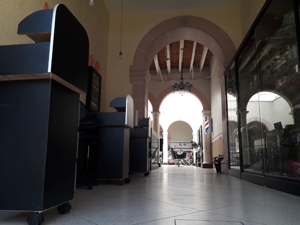 Plaza De La Belleza — Del propietario