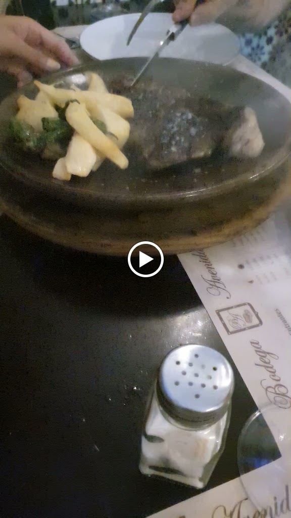 Bodega Avenida — Videos