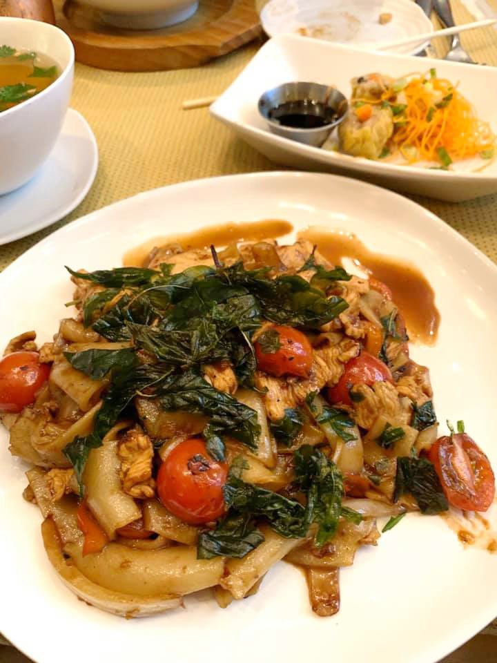 Sisters Thai
