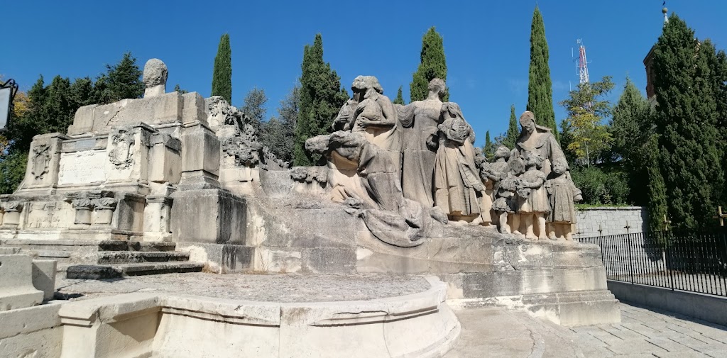 Monumento Antiguo del Sagrado Corazon de Jesus