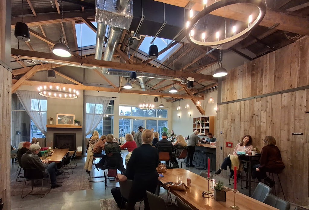 Brooks Note Winery And Tasting Room