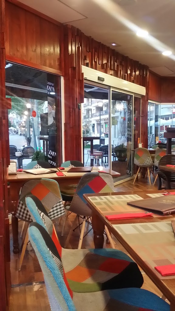 Pizzeria cocteleria cafeteria San Marco Venezia — Ambiente
