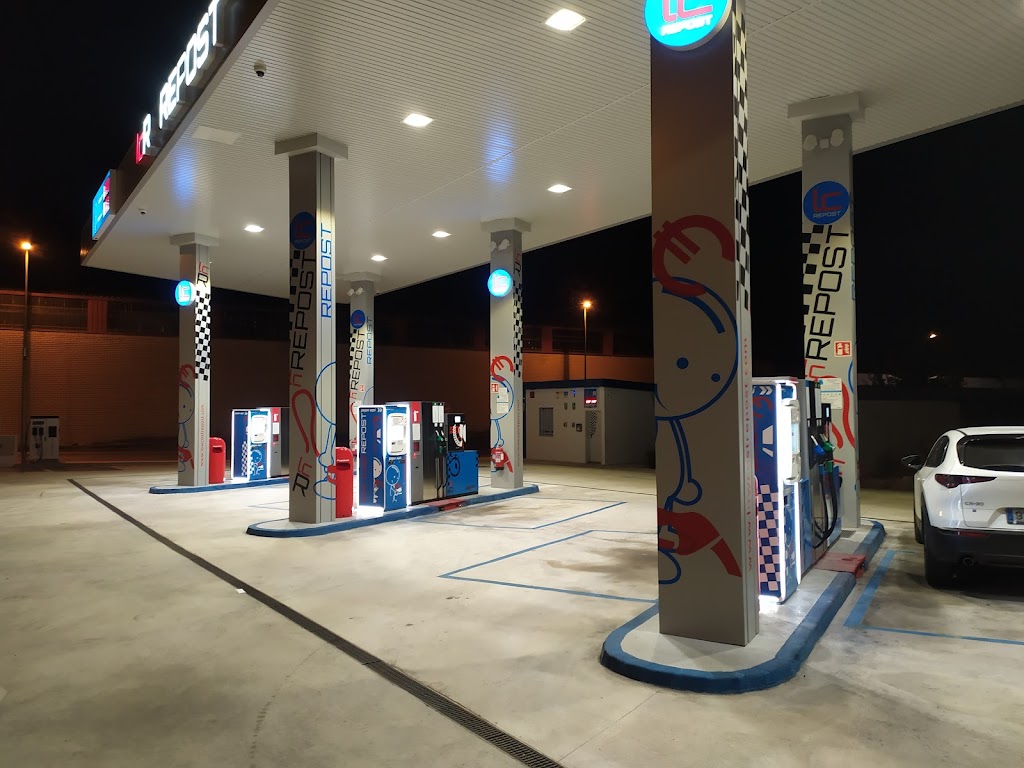 LC Repost — Surtidor de combustible