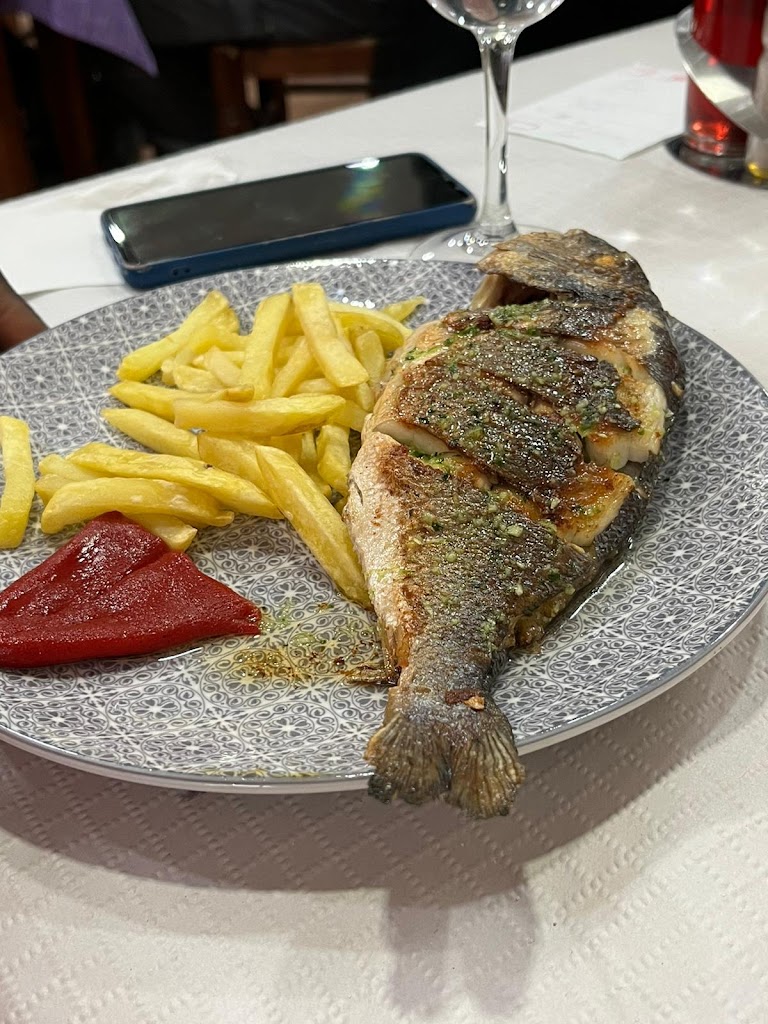 Meson Auto Transportes — Comida y bebida