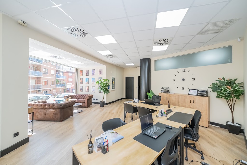 Inmobiliaria Hogares Group Las Rozas Centro — Interior