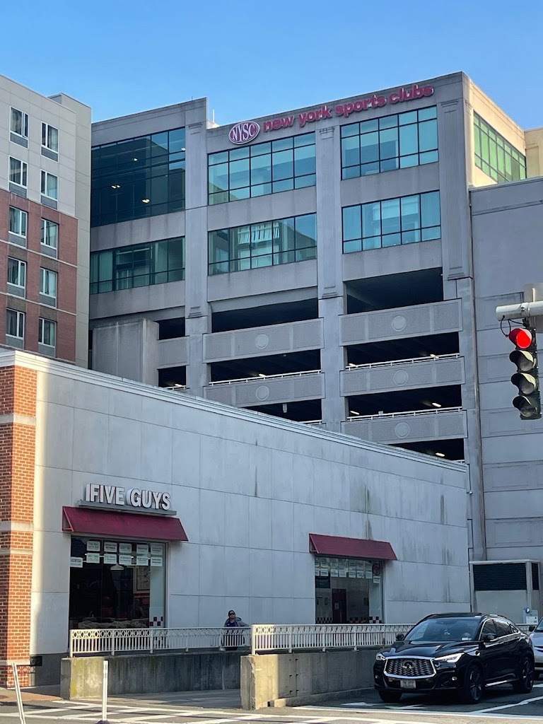  New York Sports Club
