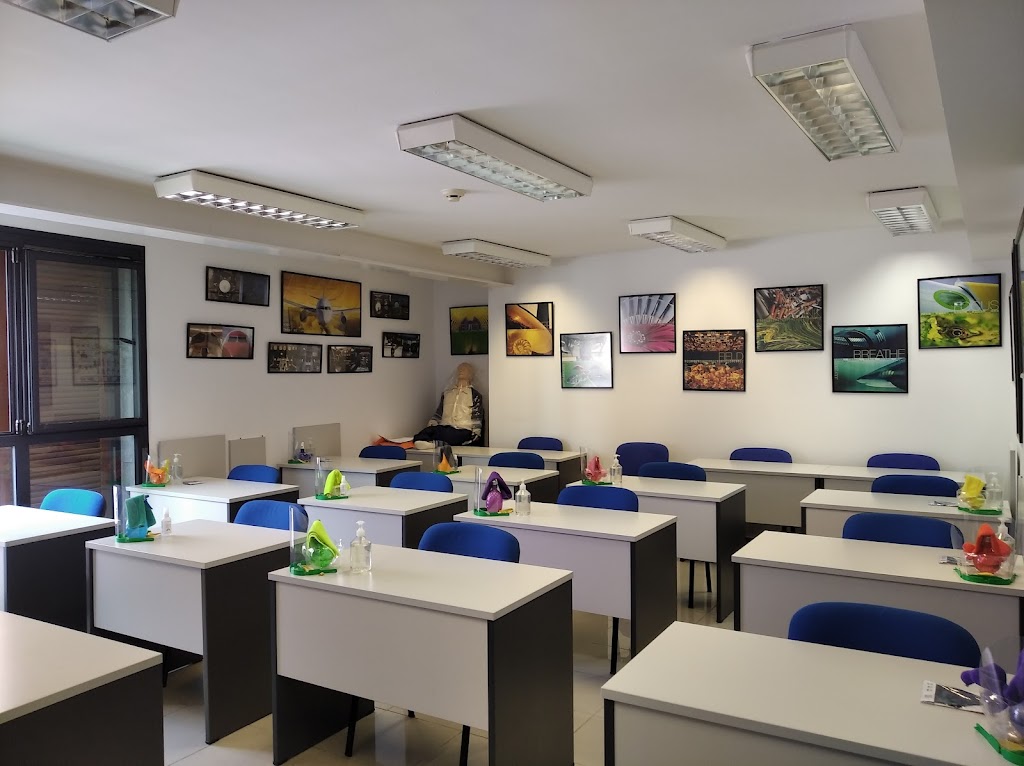 escuela de azafatas Eurocanarias