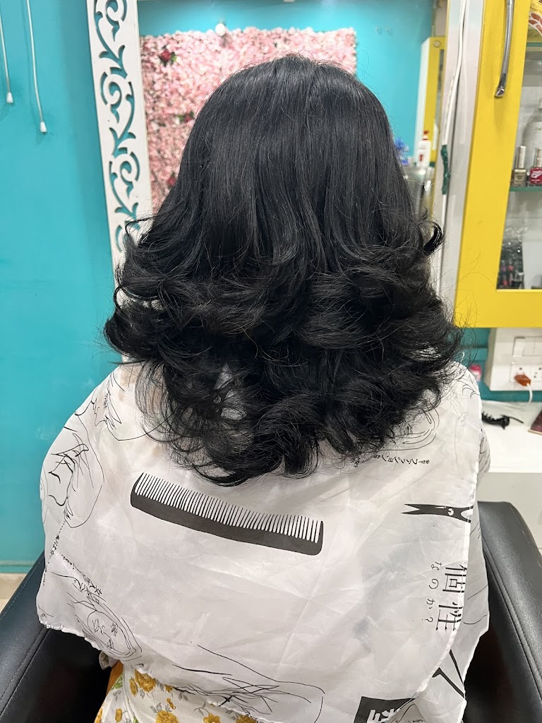 Suchi S Beauty Parlor Makeup Studio