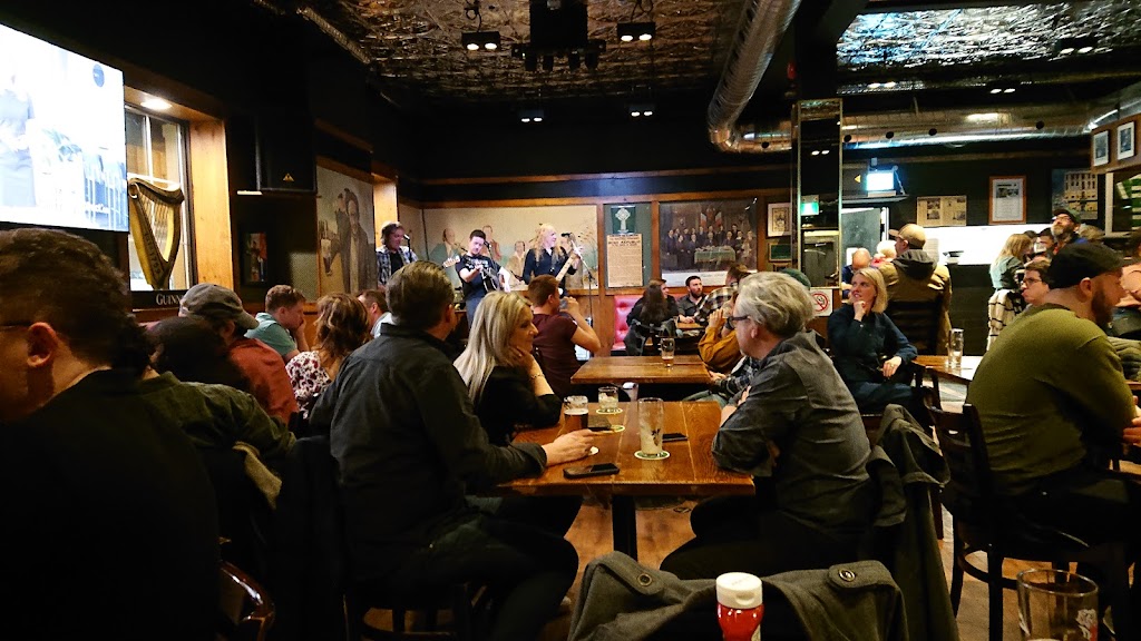 McVeigh's Irish Pub