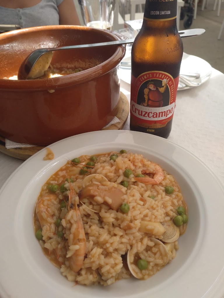 Al Sur — Comida y bebida