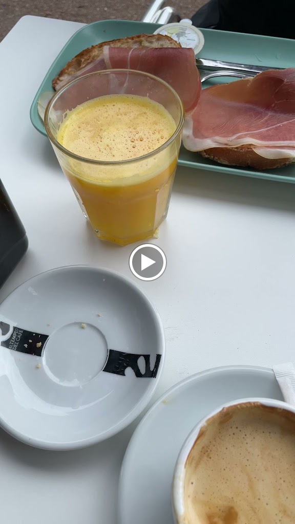 Cafeteria Cadillac — Videos