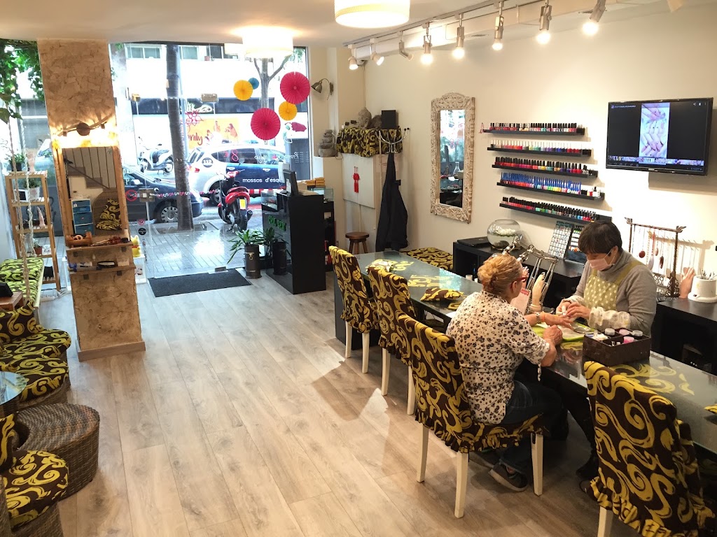 Can Zen Unas y Estetica Barcelona — Interior