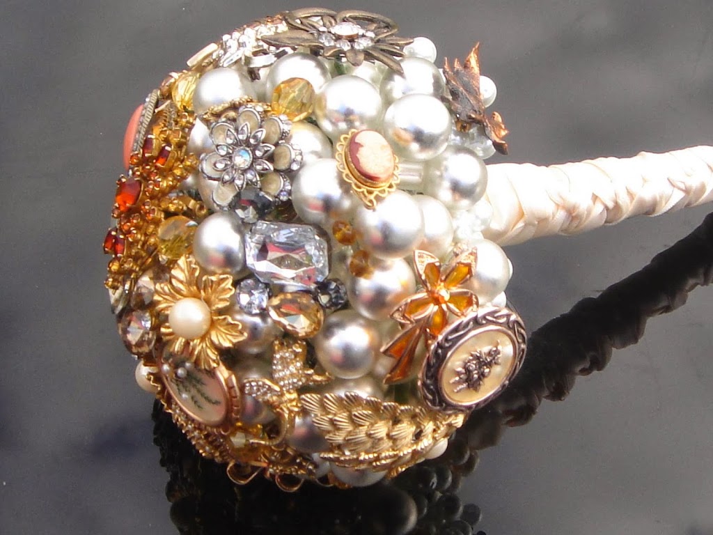 Victoria Barnes Brooch Bouquets